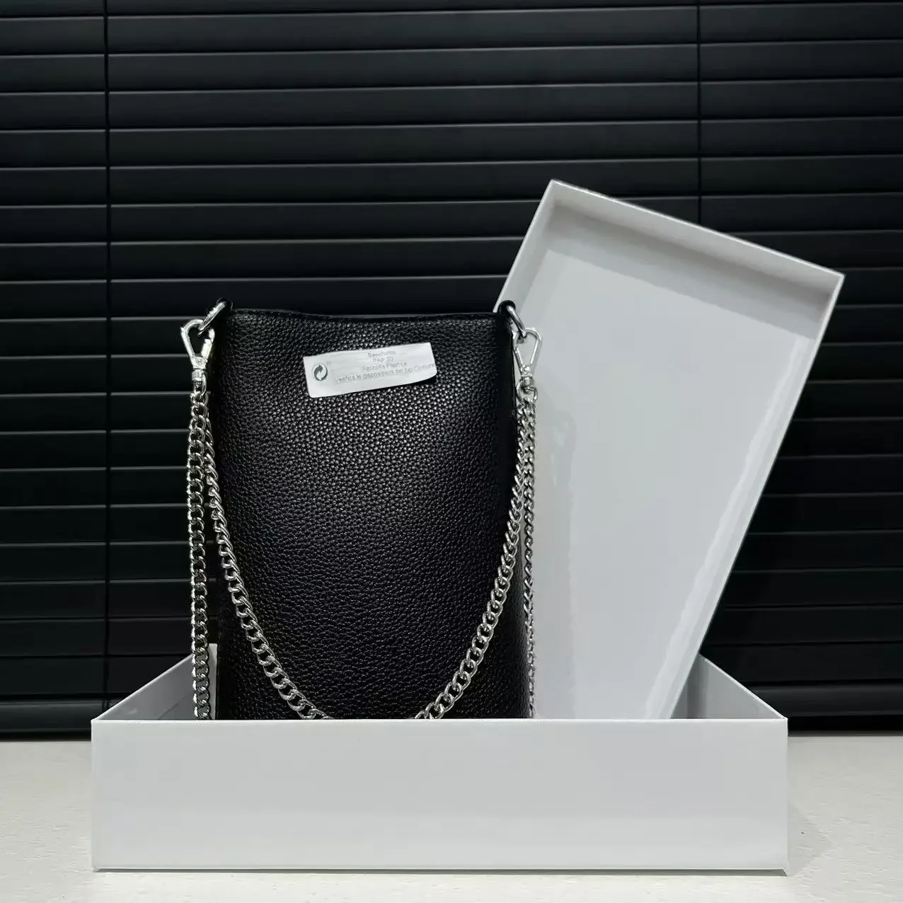 Ladies' fashionable light luxu - Interior Design Youtube recension och pris