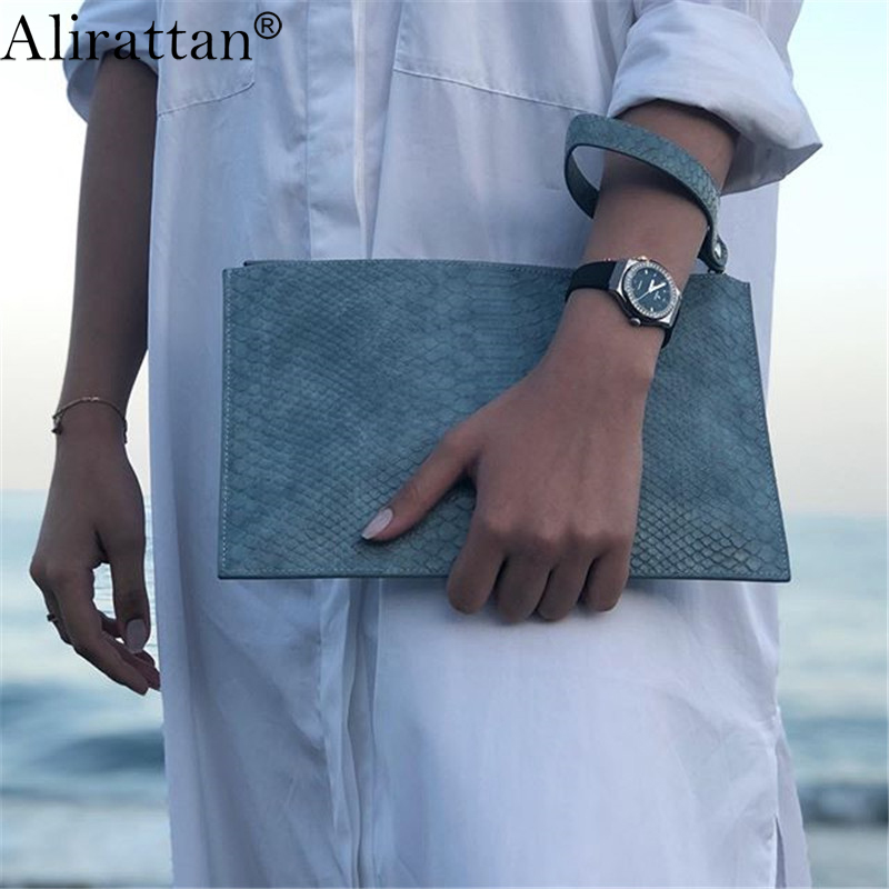 Alirattan Dubai New PU Leather - Interior Design Dubai recension och pris